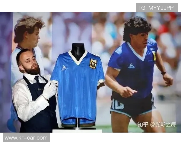 阿根廷足球传奇马拉多纳因心脏病去世，享年60岁