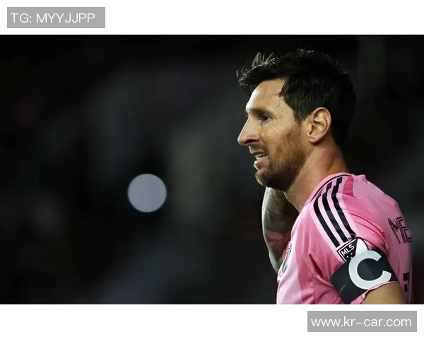 巴萨困境加剧:梅西留队引发球迷愤怒,管理层遭严厉批评 巴萨困境加剧:梅西留队引发球迷愤怒,管理层遭严厉批评