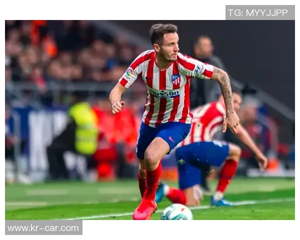 塞维利亚宣布签下西班牙国家队后卫,强化阵容实力 塞维利亚宣布签下西班牙国家队后卫,强化阵容实力