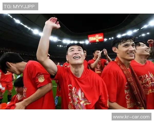 亚冠惨败后,上港主帅巴卫:中超球队需加强实力,不能再丢中国足球的脸 亚冠惨败后,上港主帅巴卫:中超球队需加强实力,不能再丢中国足球的脸