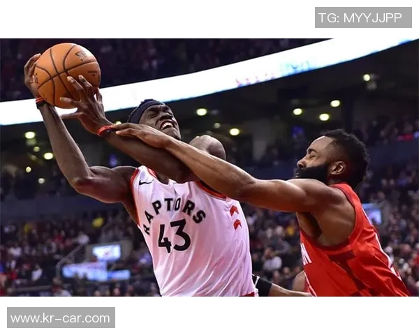 拓者队主场击败雄鹿队，取得两连胜追赶西部前列